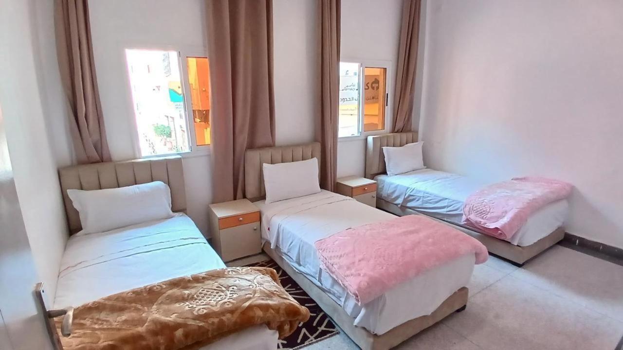 Hostel & Rooms City Center Warzazát Exteriér fotografie